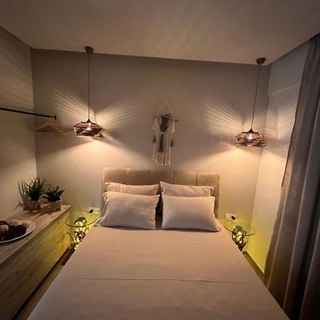 Supreme Malibu Suite Alexandroupoli Exterior foto
