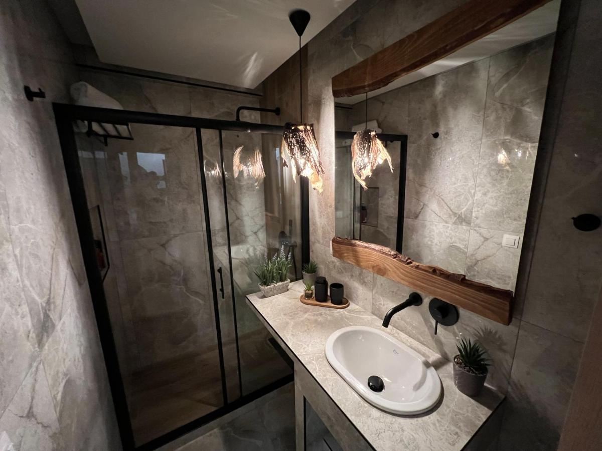 Supreme Malibu Suite Alexandroupoli Exterior foto